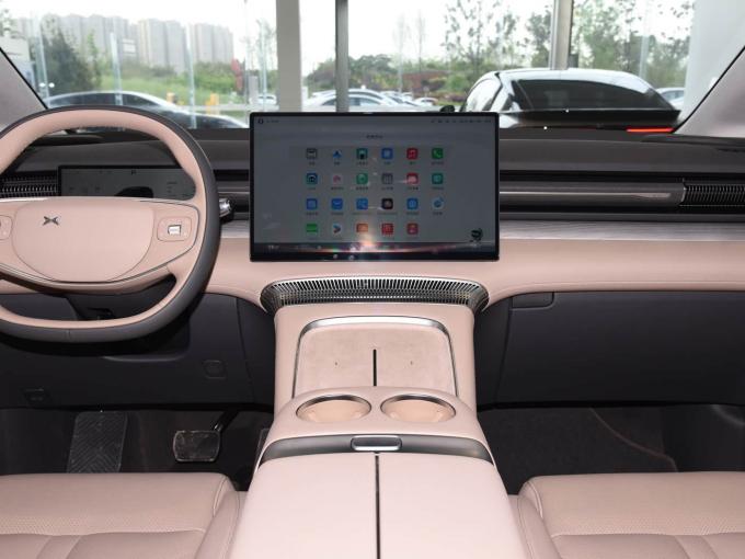 純粋な新エネルギーODM電気自動車 Xpeng X9 大空間モデル MPV EV 新車 1