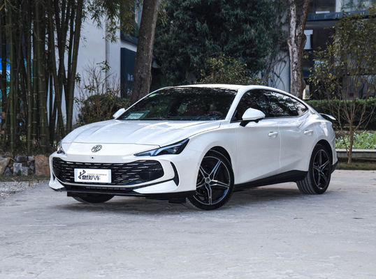 138Kw 1.5T オートセダン MG7 高速ガソリン・ガソリン車