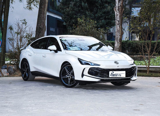 中国製 MG 電動車 ラインナップ MG 7 新燃料 MG 汽油車