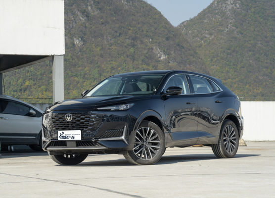 チャン・アン・EV チャン・アン・UNI-K 新バージョン 233Ps 171Kw 390Nm ガソリン 新型SUV 車