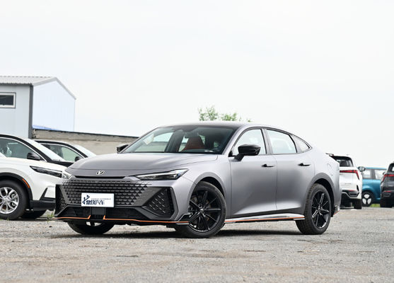 2024年 ODM 高速チャング エン EVチャング UNI-V 成人用パーソナル 新型燃料型SUVカー