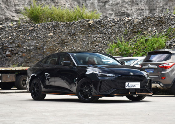 良い価格 急速船ターボ 2WD チャン・アン EV チャン・アン UNI-V 中国 格安DCTハッチバックセダン