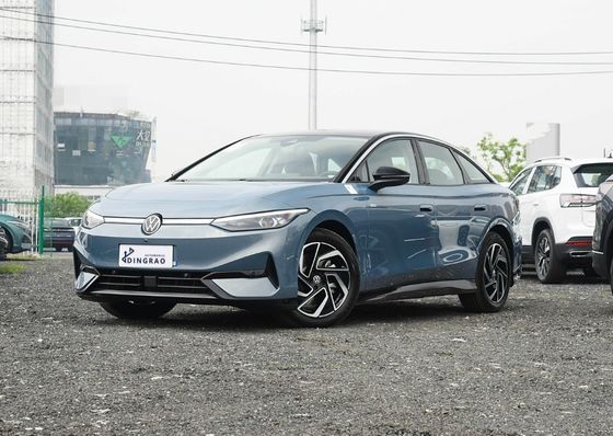 150kW永久磁石同期モーター搭載5ドアハッチバック電気自動車